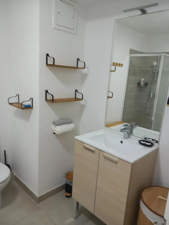 Διαμέρισμα Chez Candie La Trinité